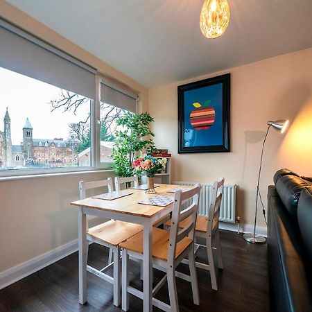 1 Bd Apt In Historical W Belfast Close To Centre Exterior foto