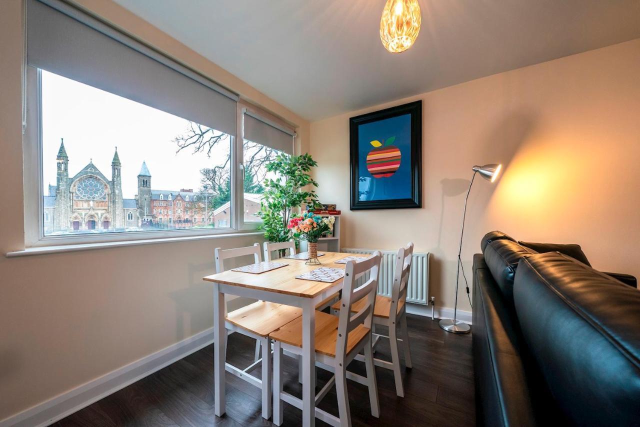 1 Bd Apt In Historical W Belfast Close To Centre Exterior foto