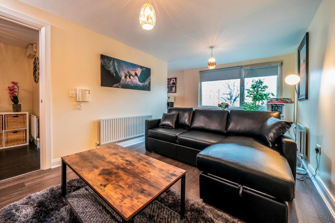 1 Bd Apt In Historical W Belfast Close To Centre Exterior foto
