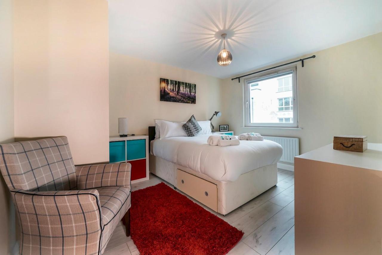 1 Bd Apt In Historical W Belfast Close To Centre Exterior foto